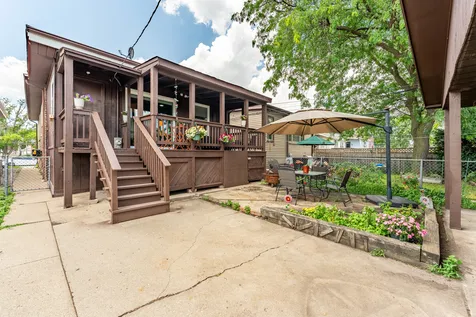 3747 North Oleander Avenue Chicago IL 60634