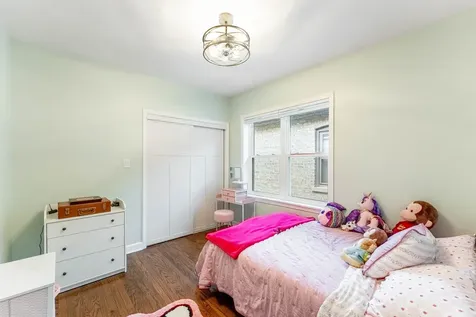 3747 North Oleander Avenue Chicago IL 60634