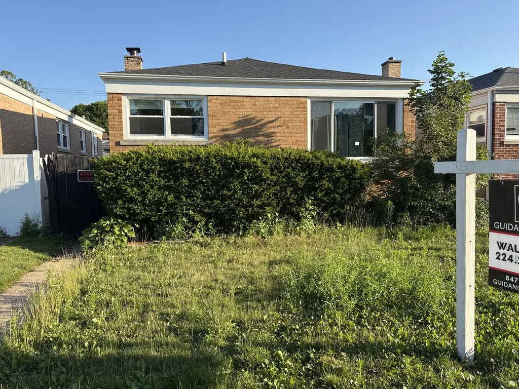 2909 West Howard Street Chicago IL 60645