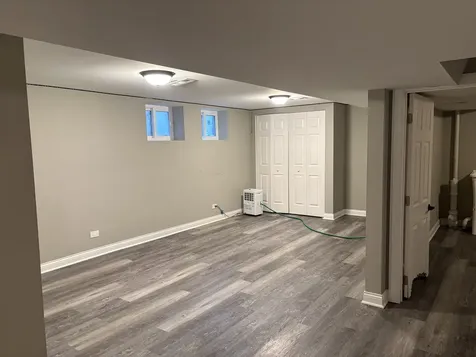 2909 West Howard Street Chicago IL 60645