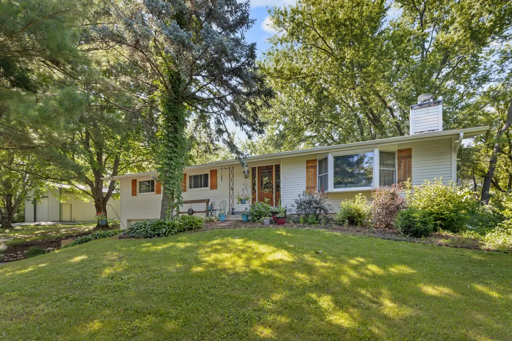 22201 Carmack Road Marengo IL 60152