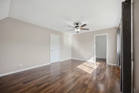 513 Dubois Circle Bolingbrook IL 60440