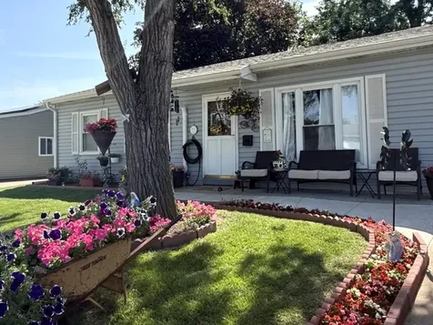 216 Linden Avenue Romeoville IL 60446