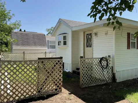 222 Rusty Scupper Lakemoor IL 60051