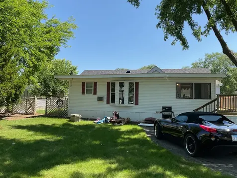 222 Rusty Scupper Lakemoor IL 60051