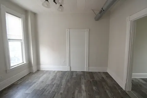 1362 North Bosworth Avenue Chicago IL 60642