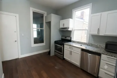 1317 North Campbell Avenue Chicago IL 60622