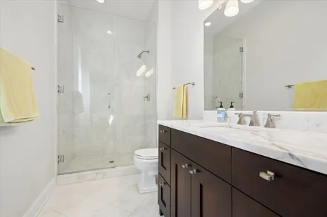 2112 West Cortland Street Chicago IL 60647