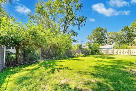 3 Seneca Drive Montgomery IL 60538