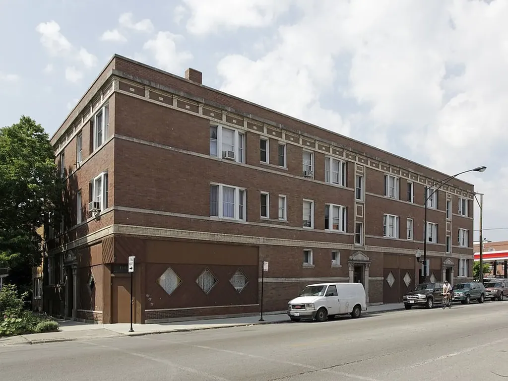 958 North Winchester Avenue Chicago IL 60622