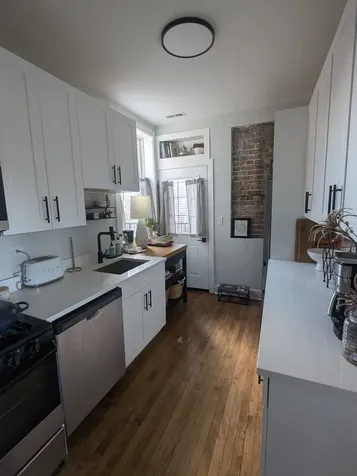958 North Winchester Avenue Chicago IL 60622