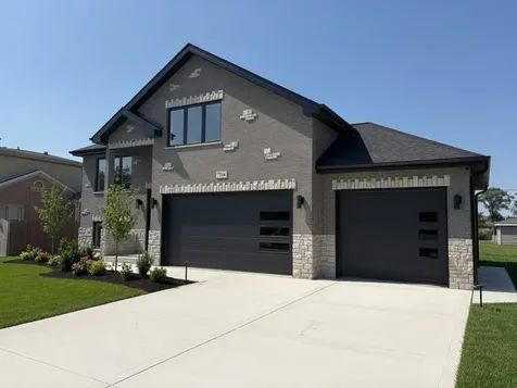 7744 West 81st Street Bridgeview IL 60455