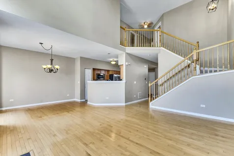 14631 Aston Way Lockport IL 60441