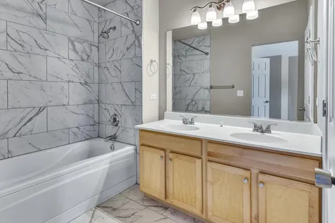 14631 Aston Way Lockport IL 60441