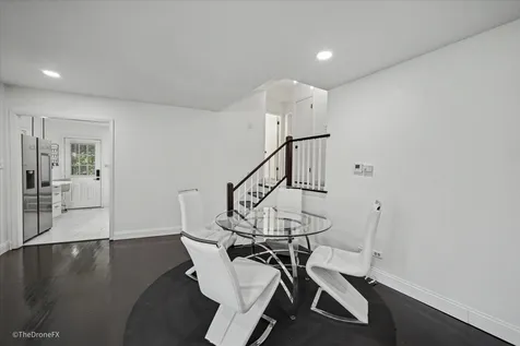 460 East 15th Place Lombard IL 60148