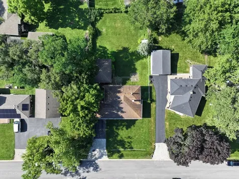 460 East 15th Place Lombard IL 60148