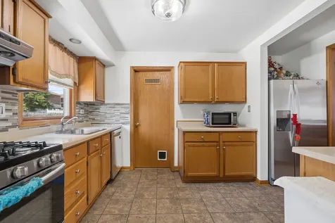 9822 Marion Avenue Oak Lawn IL 60453