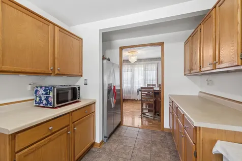 9822 Marion Avenue Oak Lawn IL 60453