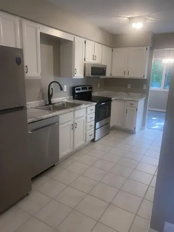 792 Tulip Lane Rockford IL 61107