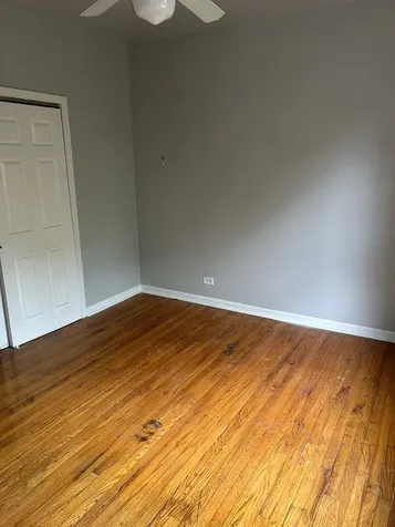 9032 South Dauphin Avenue Chicago IL 60619