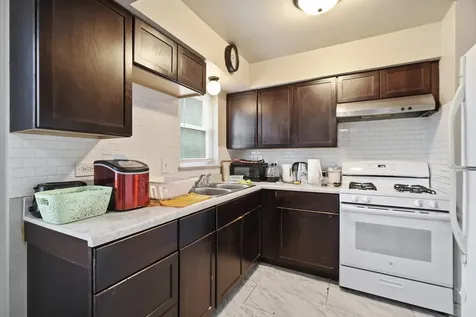 10500 Lyman Avenue Chicago Ridge IL 60415