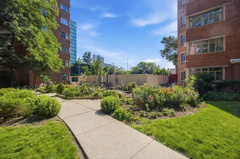 1856 Sherman Avenue Evanston IL 60201