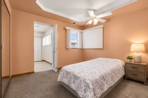 7821 West 73rd Place Bridgeview IL 60455