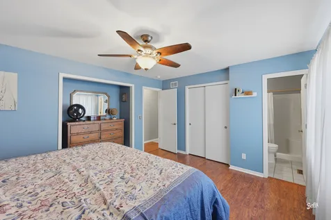 5903 Castlewood Trail Mchenry IL 60050