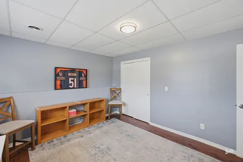 5903 Castlewood Trail Mchenry IL 60050