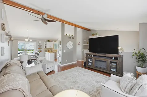 5903 Castlewood Trail Mchenry IL 60050