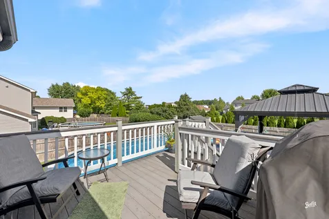 5903 Castlewood Trail Mchenry IL 60050