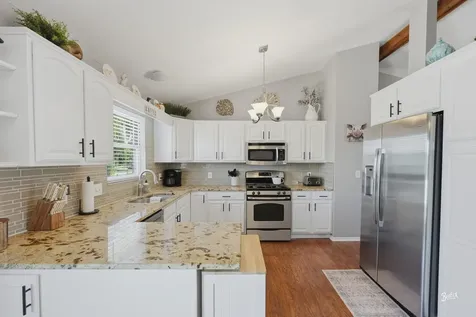 5903 Castlewood Trail Mchenry IL 60050