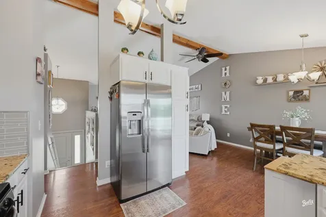 5903 Castlewood Trail Mchenry IL 60050