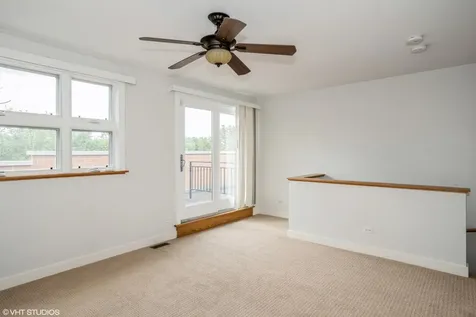 7211 North Oakley Avenue Chicago IL 60645