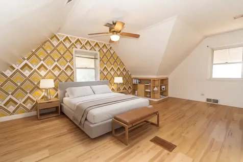 3910 West 83rd Street Chicago IL 60652