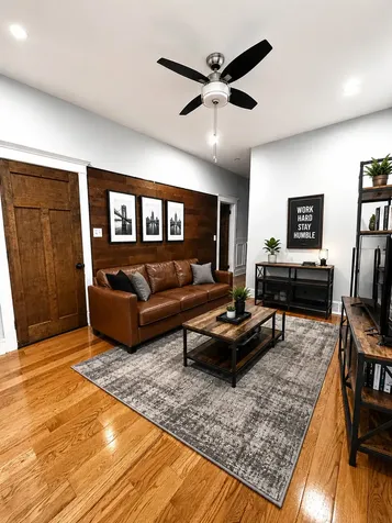 3232 West Lemoyne Street Chicago IL 60651