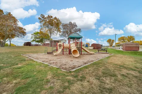 2795 East 28th Lot 968 Road Seneca IL 61360