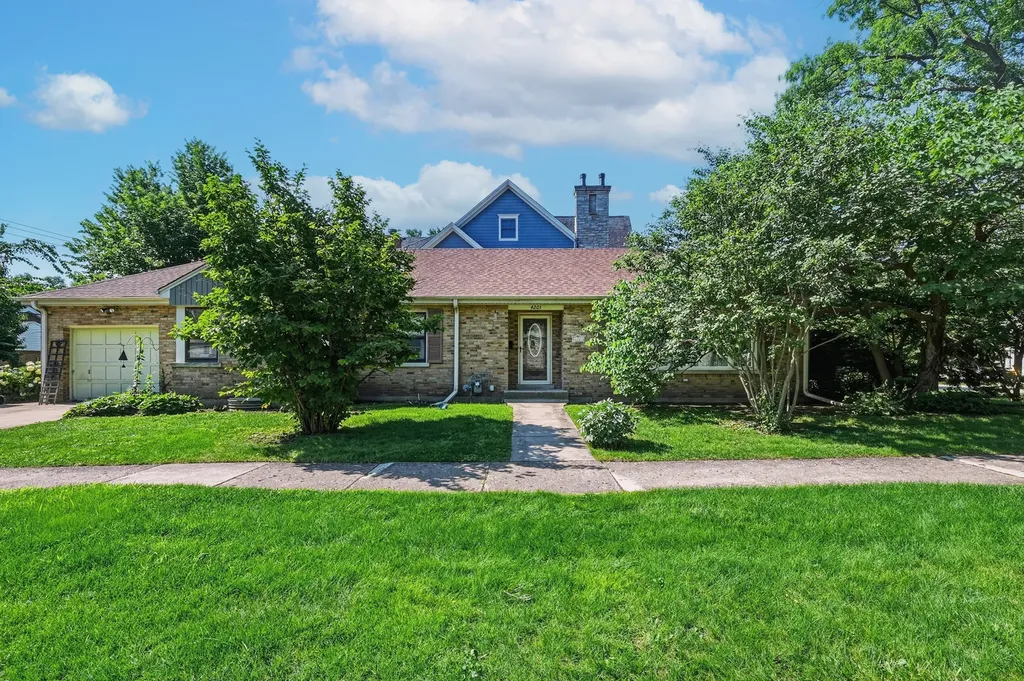 4201 Linden Avenue Western Springs IL 60558