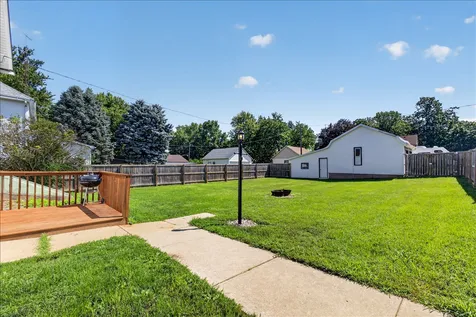 411 Main Street Leaf River IL 61047