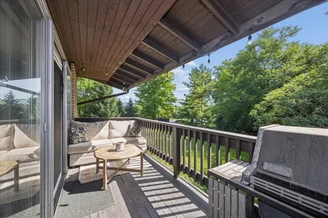 1607 Maple Terrace Lisle IL 60532