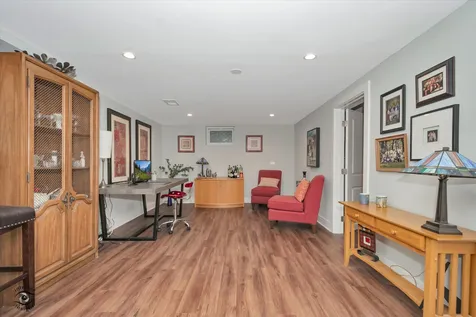 801 North Stone Avenue La Grange Park IL 60526