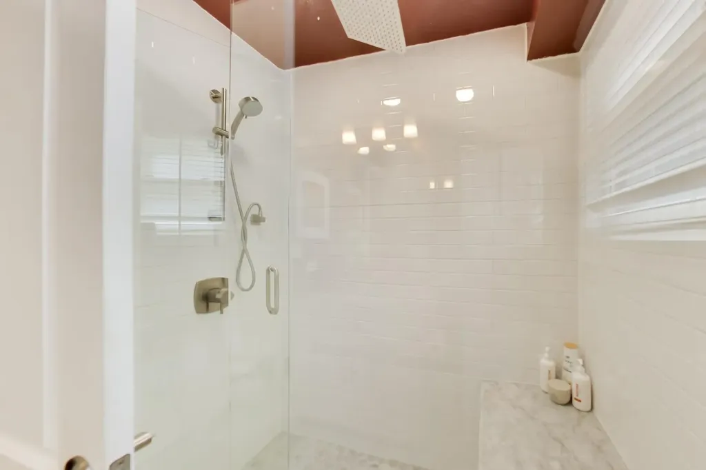 1247 North Rockwell Street Chicago IL 60622