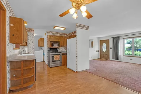36672 North Traer Terrace Gurnee IL 60031