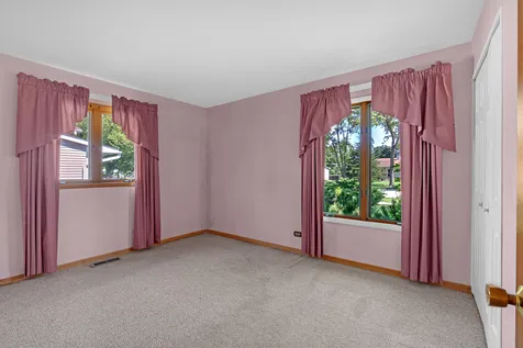 36672 North Traer Terrace Gurnee IL 60031