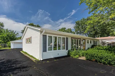 36672 North Traer Terrace Gurnee IL 60031