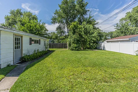 36672 North Traer Terrace Gurnee IL 60031