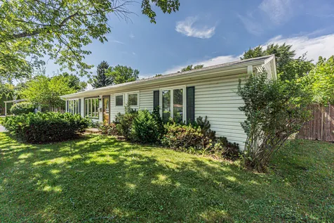 36672 North Traer Terrace Gurnee IL 60031