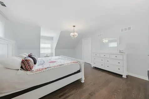 10S230 Grant Street Burr Ridge IL 60527