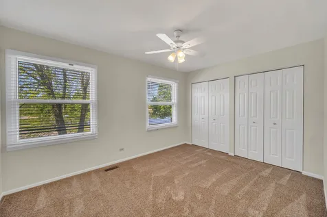 1100 Lockwood Drive Buffalo Grove IL 60089