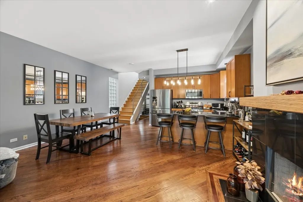 2724 West Cortez Street Chicago IL 60622